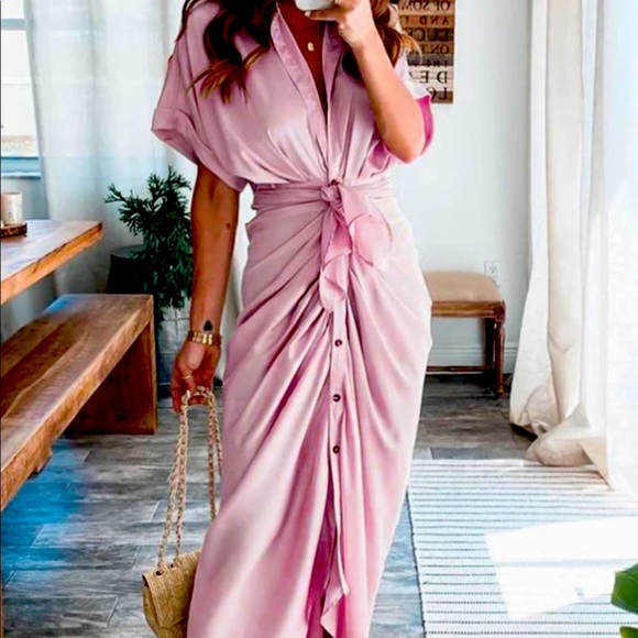 Dresses & Skirts - Beautiful pink everyday dress